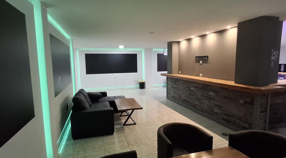 Local Comercial El Beril Adeje