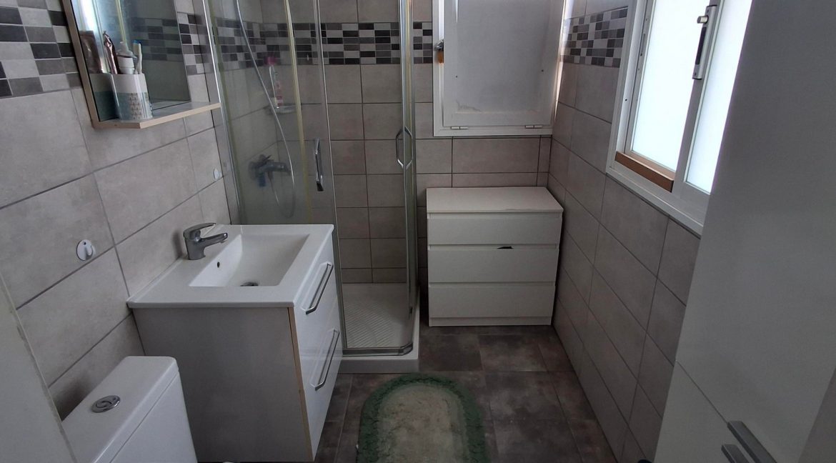 2 Dormitorios Casa Semi Adosado