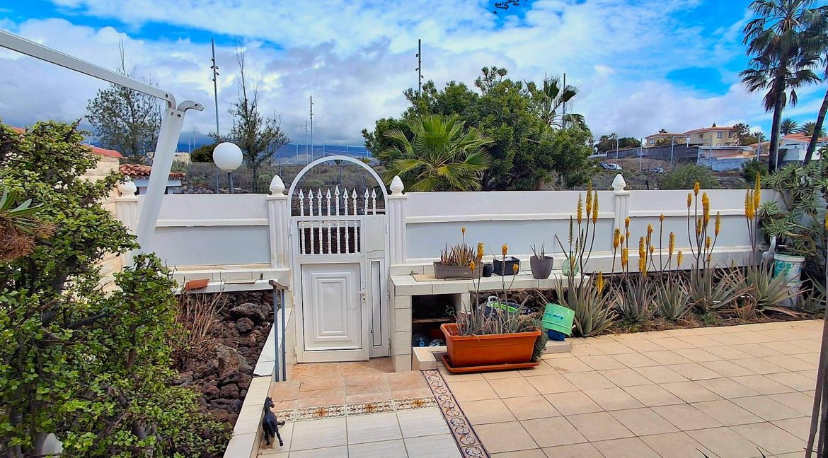 2 Dormitorios Casa Semi Adosado